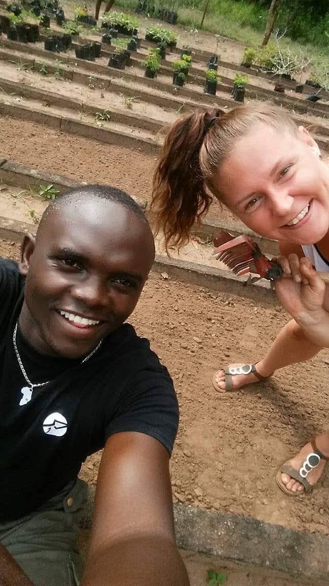 Susanna och Ian på plantagen
